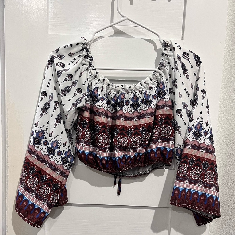 Cropped Summer Shorts Set - Picture 2 of 4